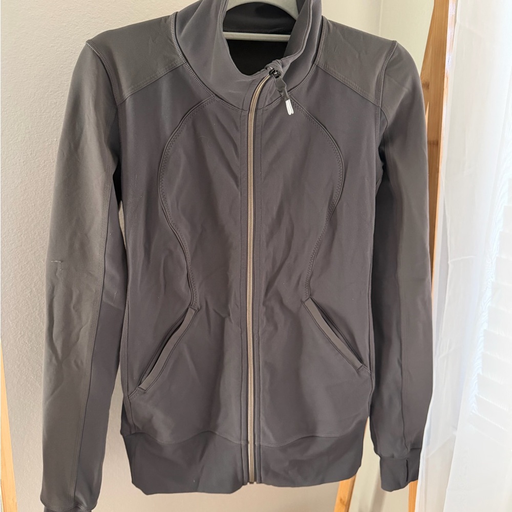 Lululemon Gray Jacket